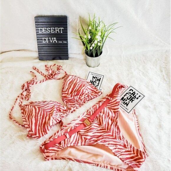 California Womens Bikini Orange L Animal Print Halter Top Belted Bottom New - Picture 4 of 4